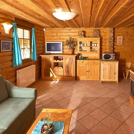 Kamp Koren Apartment